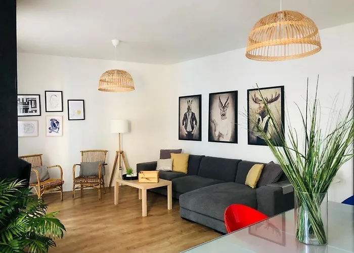 Nuevo En Playa De Canteras